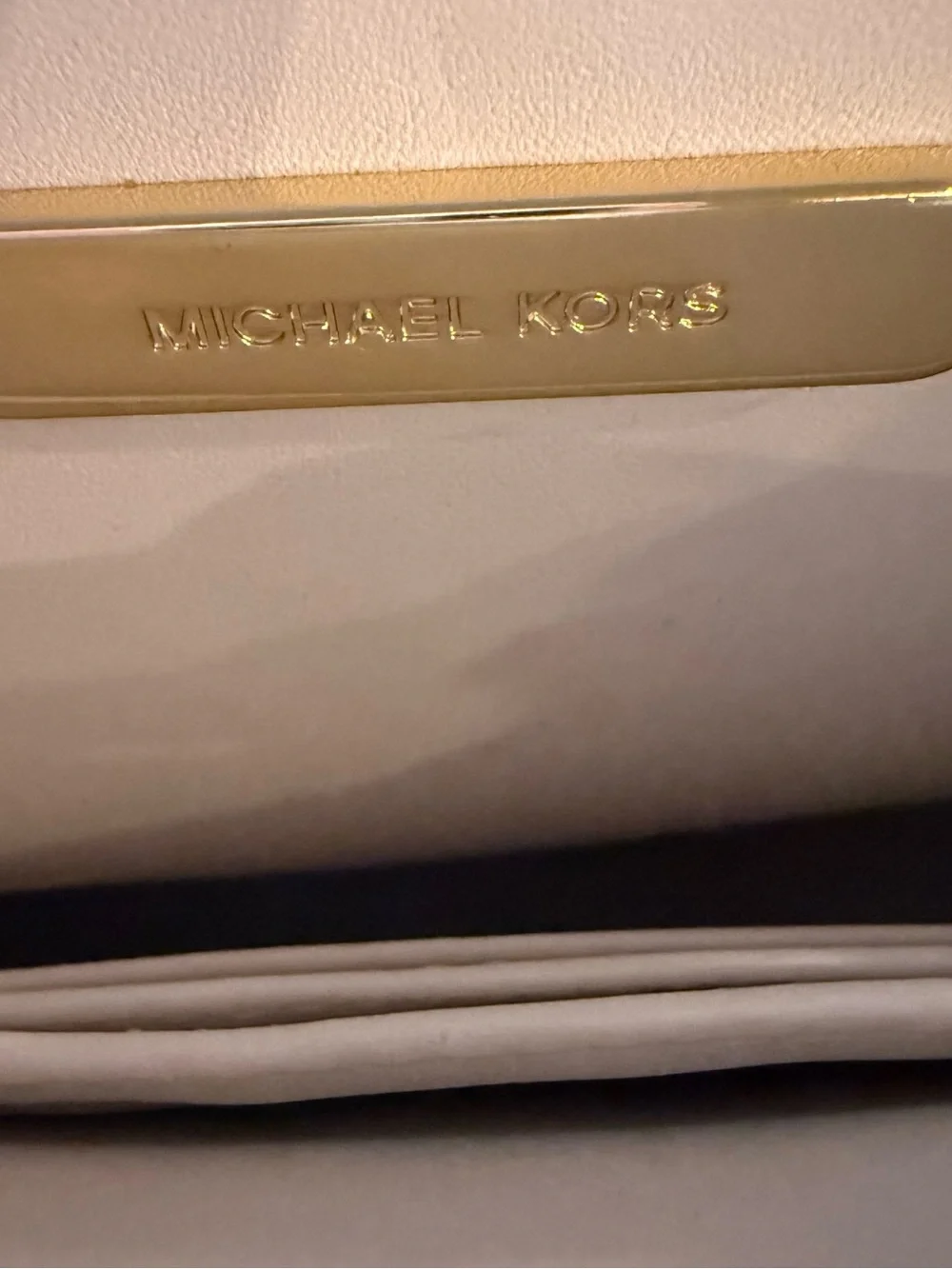 Michael Kors Mercer Medium Pebbled Leather Crossbody Bag White Gold NWOT